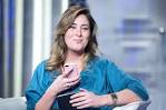 Maria Elena Boschi icona patinata o abile politico? Impossibile saperlo